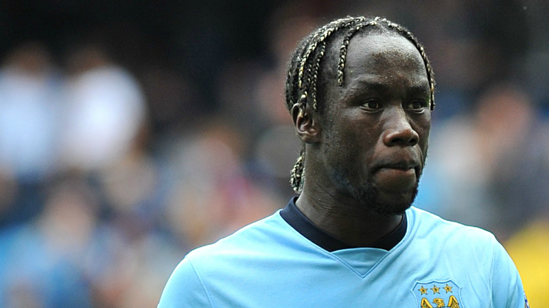 باکاری سانیا، بەرگریکاری مانچێستەر سیتی ئینگلیزی